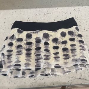 lululemon athletica Black and White Patterned Skirt